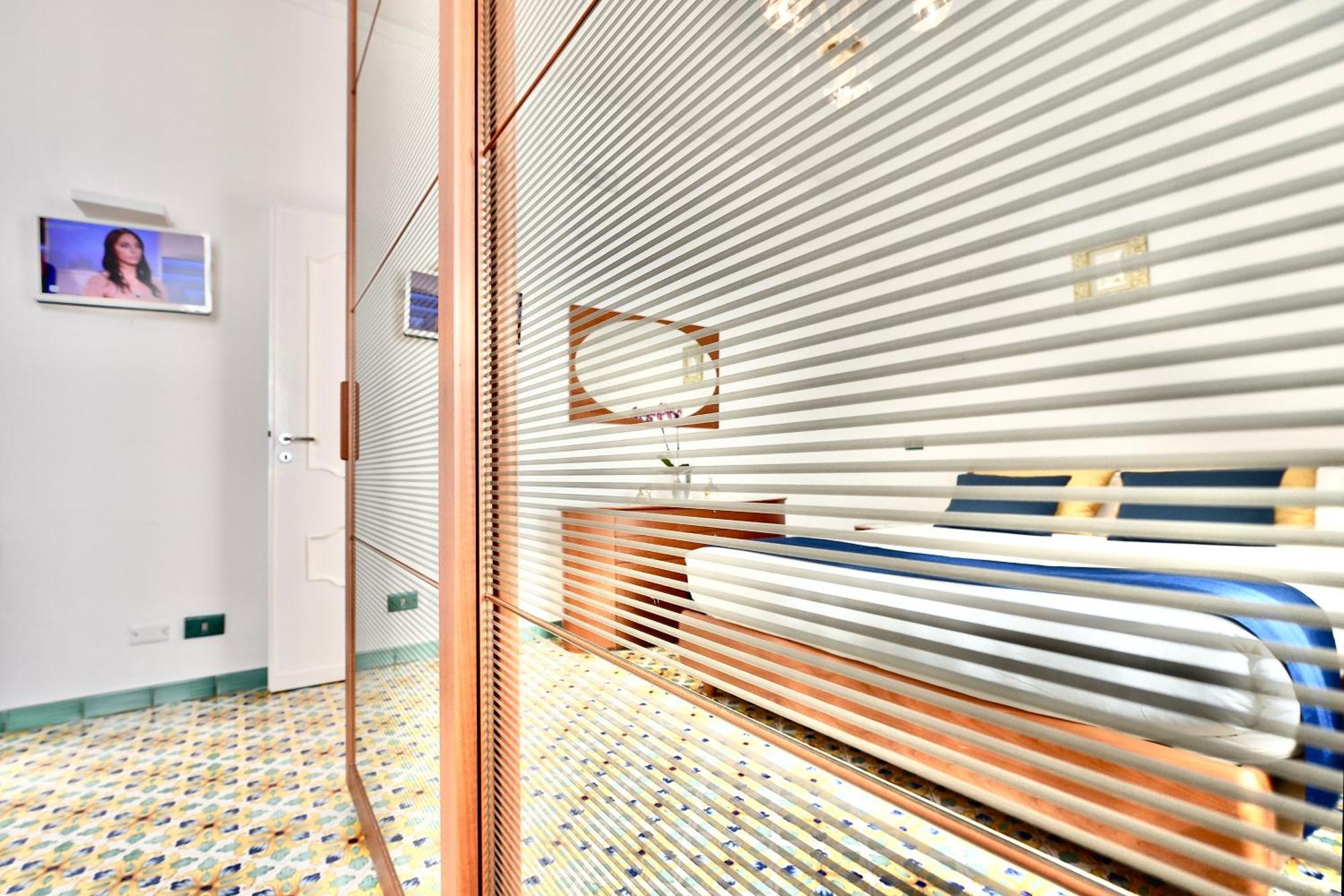 Smeraldo Holiday House Conca dei Marini Bilik gambar
